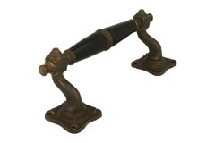 Pull handle 160mm elegant model with curve antique brass