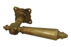 Single door handle with rosette antique brass (1890)
